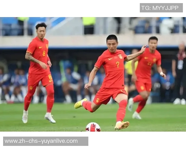 中国足球历史性突破勇夺世界冠军展现强大实力与团结精神